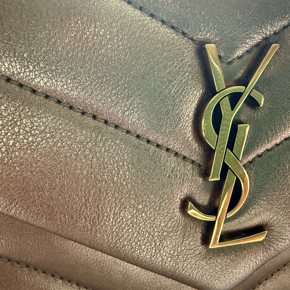 Yves Saint Laurent Gold-Tone Crossbody Bag - Picture 4 of 9